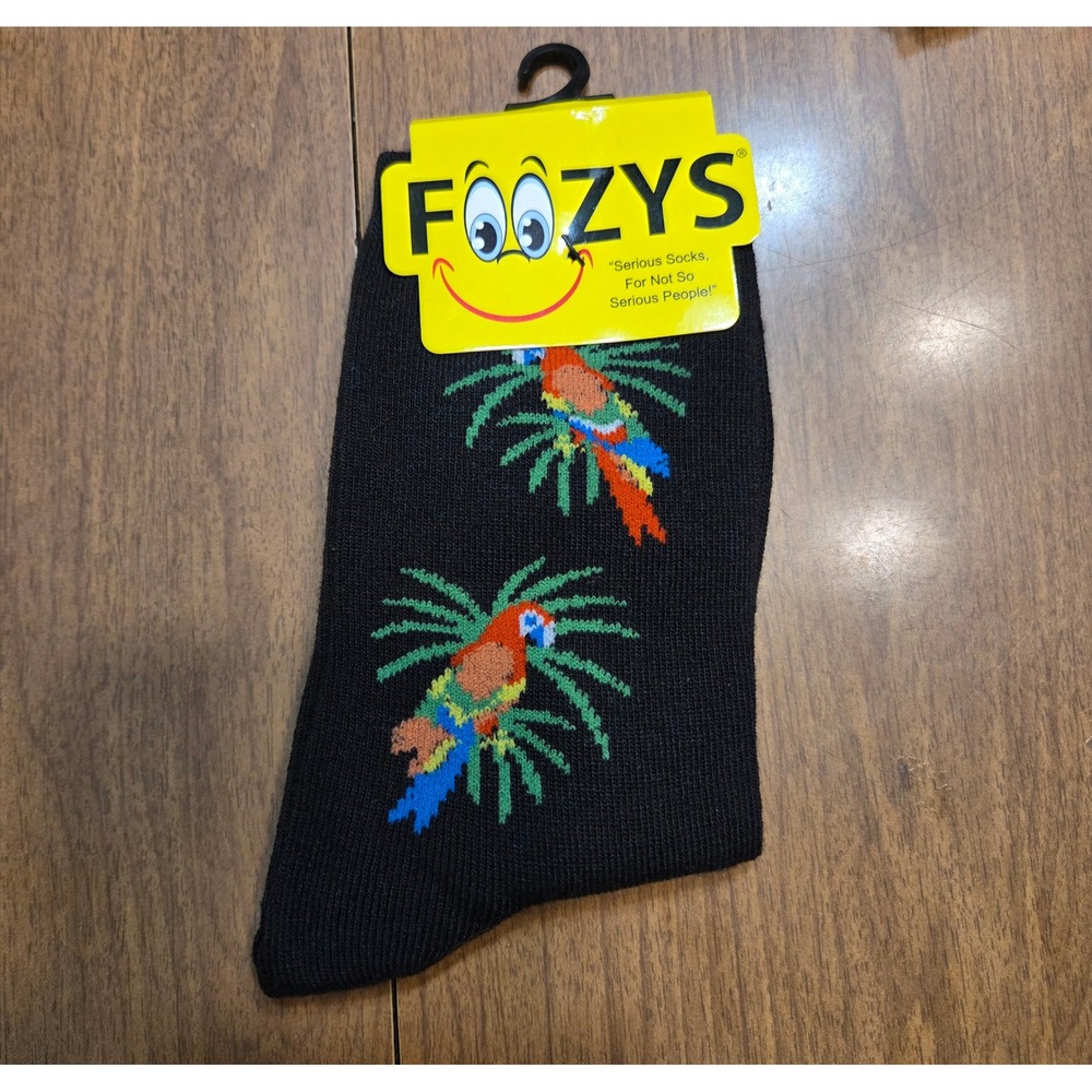 Foozys Parrot Tropical Bird Crew Socks Black Novelty Size 9-11 FC-227